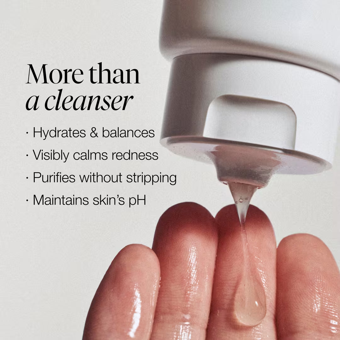 Fresh Soy Hydrating Face Cleanser, full-size 150 mL product image.