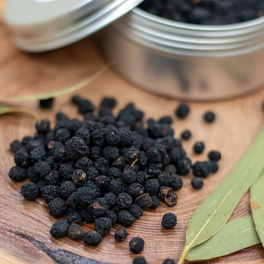 Peppercorns and green leaf in the Mountain Pepper fragrance gallery